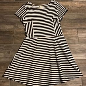 STRIPPED SKATER DRESS